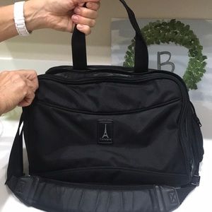 ✈️💻TRAVELPRO COMPUTER BAG!